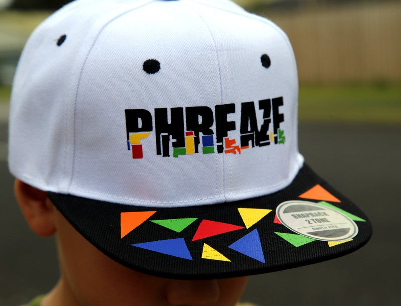 Phreaze Abstract Snap Back