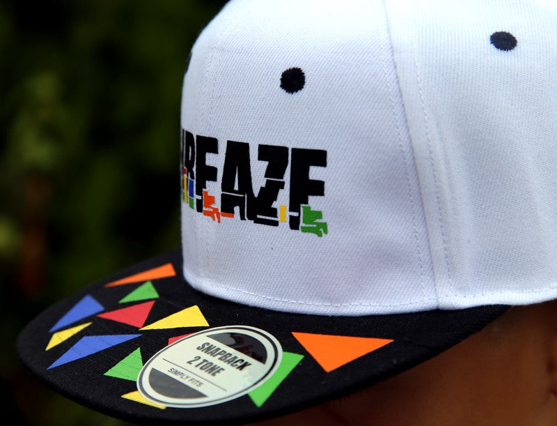 Phreaze Abstract Snap Back