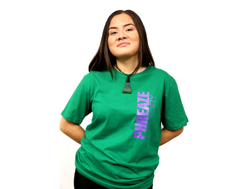 PF Vertical Allura Contrast Tee
